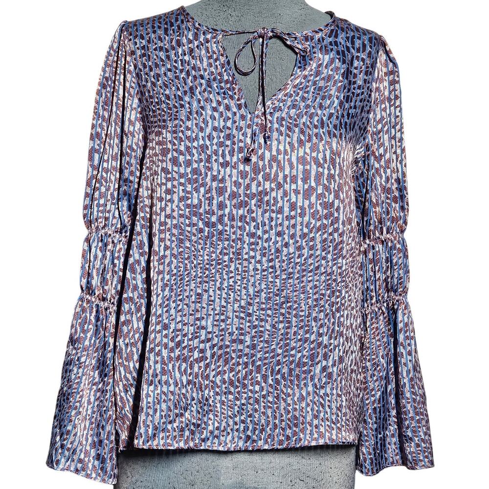 Waverly Grey Bell Sleeve Blouse Size XS